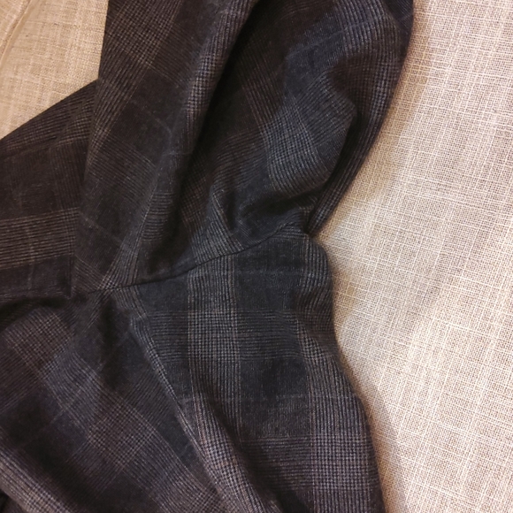 Aritzia Group by Babaton Jimmy Pant Plaid Sz S - Picture 9 of 11